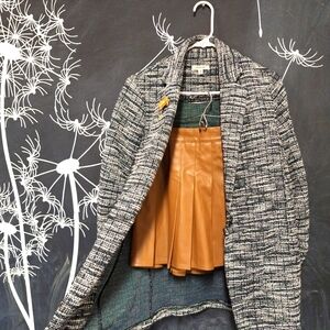 Pocketed Blazer Jacket Navy and White Max Studio